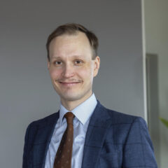 Three of our professors just received the Advanced Grant from the European Research Council (ERC). Congratulations Olli Ikkala, Antti Oulasvirta, Vili Lehdonvirta, and all their collaborators!
